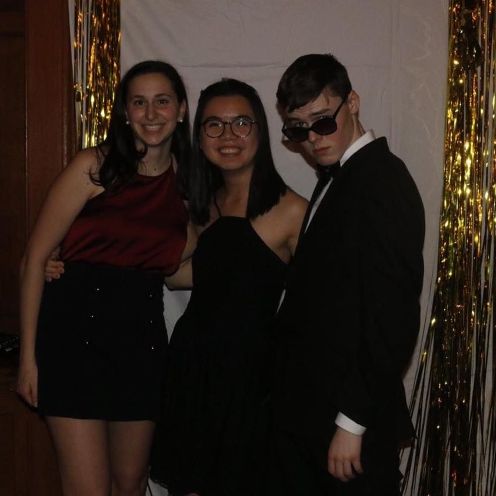 Meet your Posher, Riley